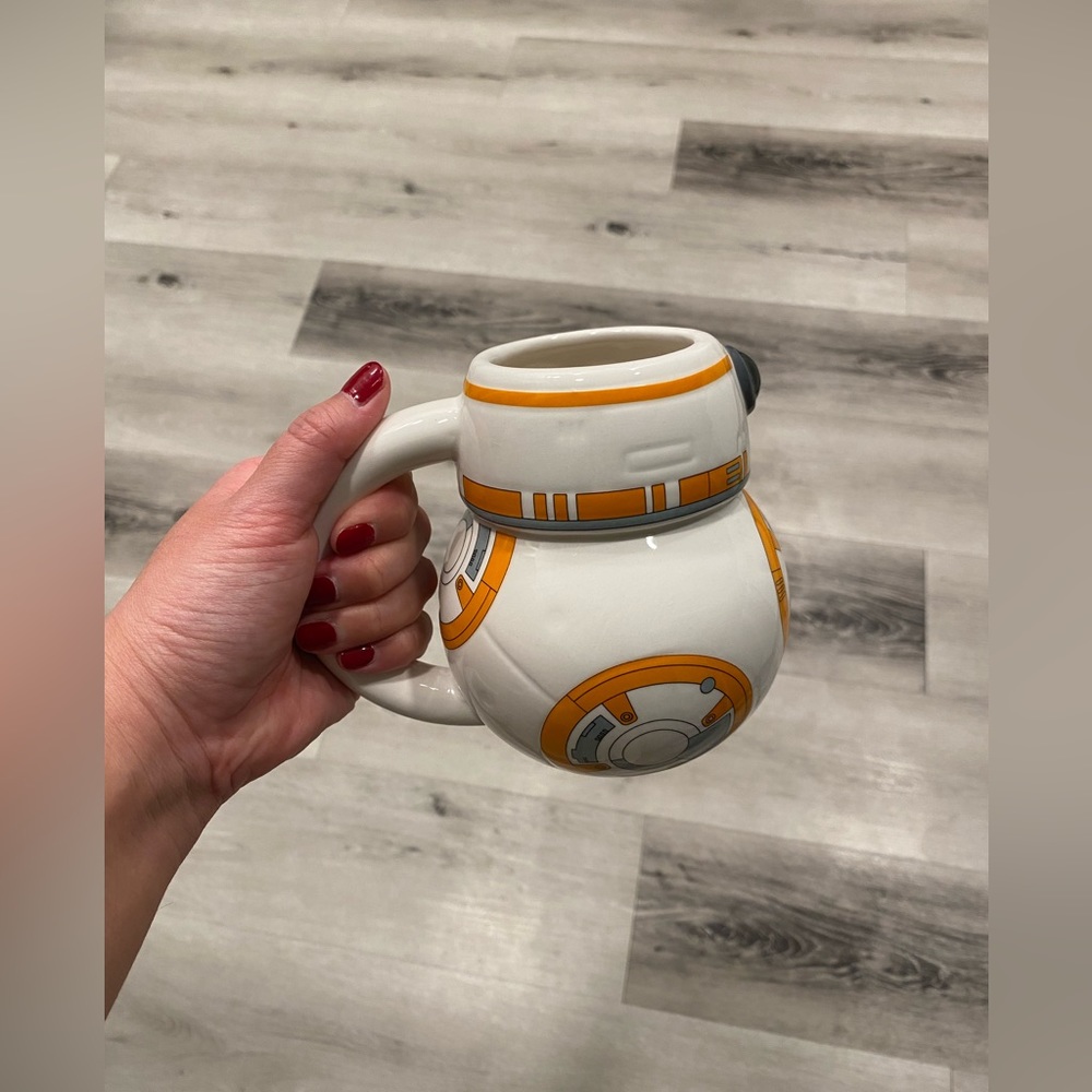 STAR WARS BB-8 Mug - Picture 3 of 6